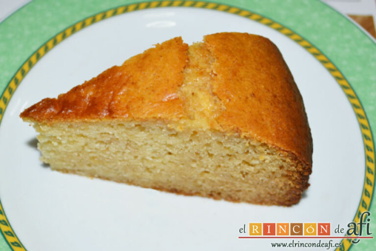 Bizcocho de manzana con leche condensada, sugerencia de presentación