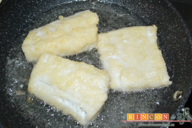 Bacalao con pimientos, receta paso a paso